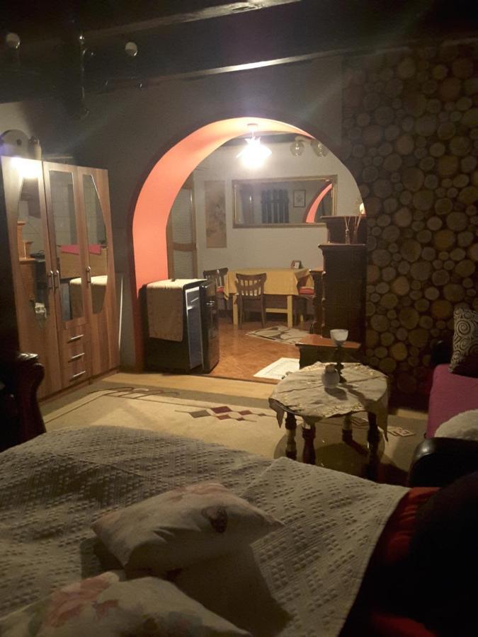 شقة Kano  في Ibolya Apartman المظهر الخارجي الصورة